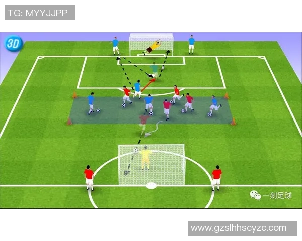 足球明星传授球员技术的秘诀与训练方法探讨